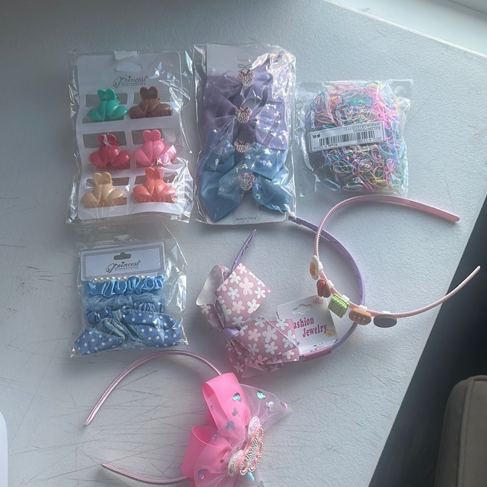 NEW Set Prince Vibrant Hair Accessory Collection